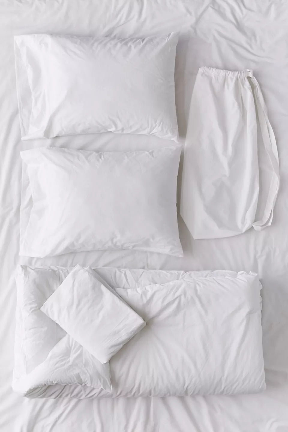 White Dyed Solid Bed Sheet Set