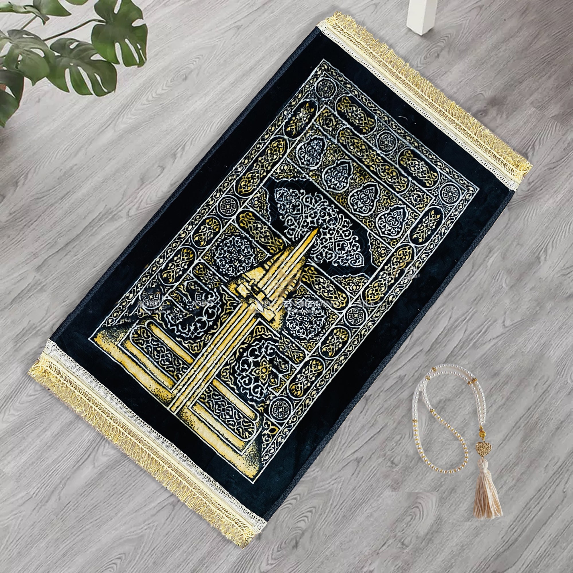 Premium Velvet Prayer Mat - Kaaba Holy Door