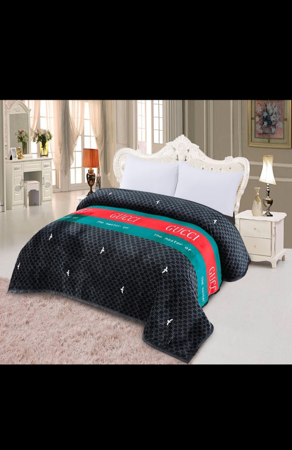 Printed Fleece Blanket - Black