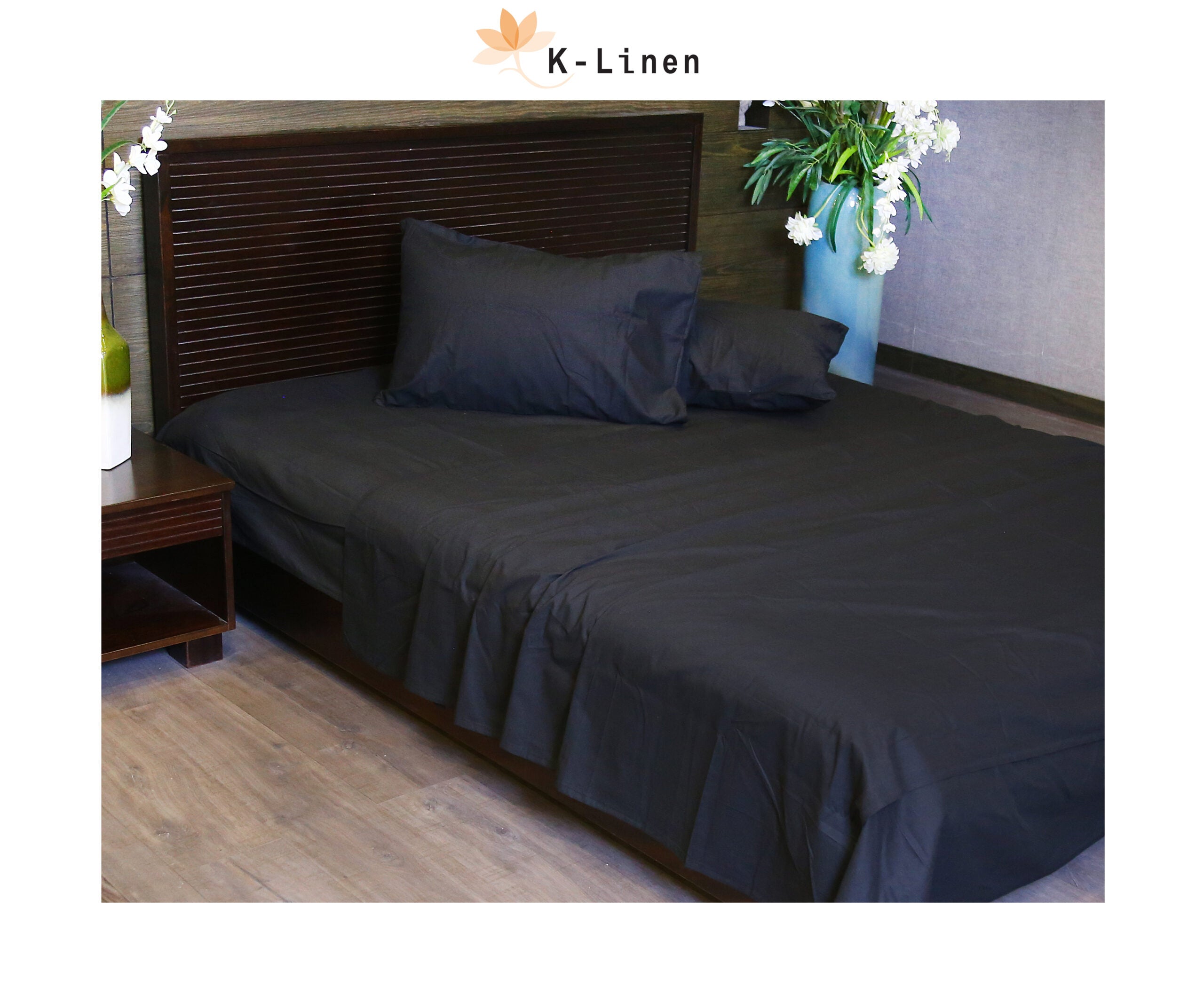 Black Solid Bed Sheet Set