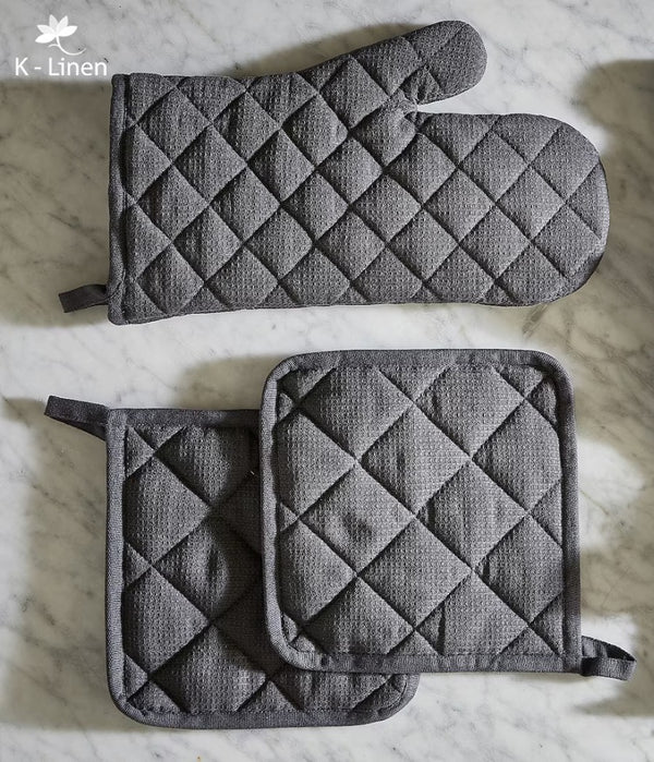 Plain Quilted Kitchen Gloves - Grey