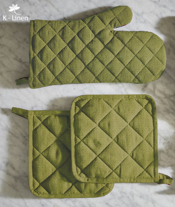 Plain Quilted Kitchen Gloves - Green